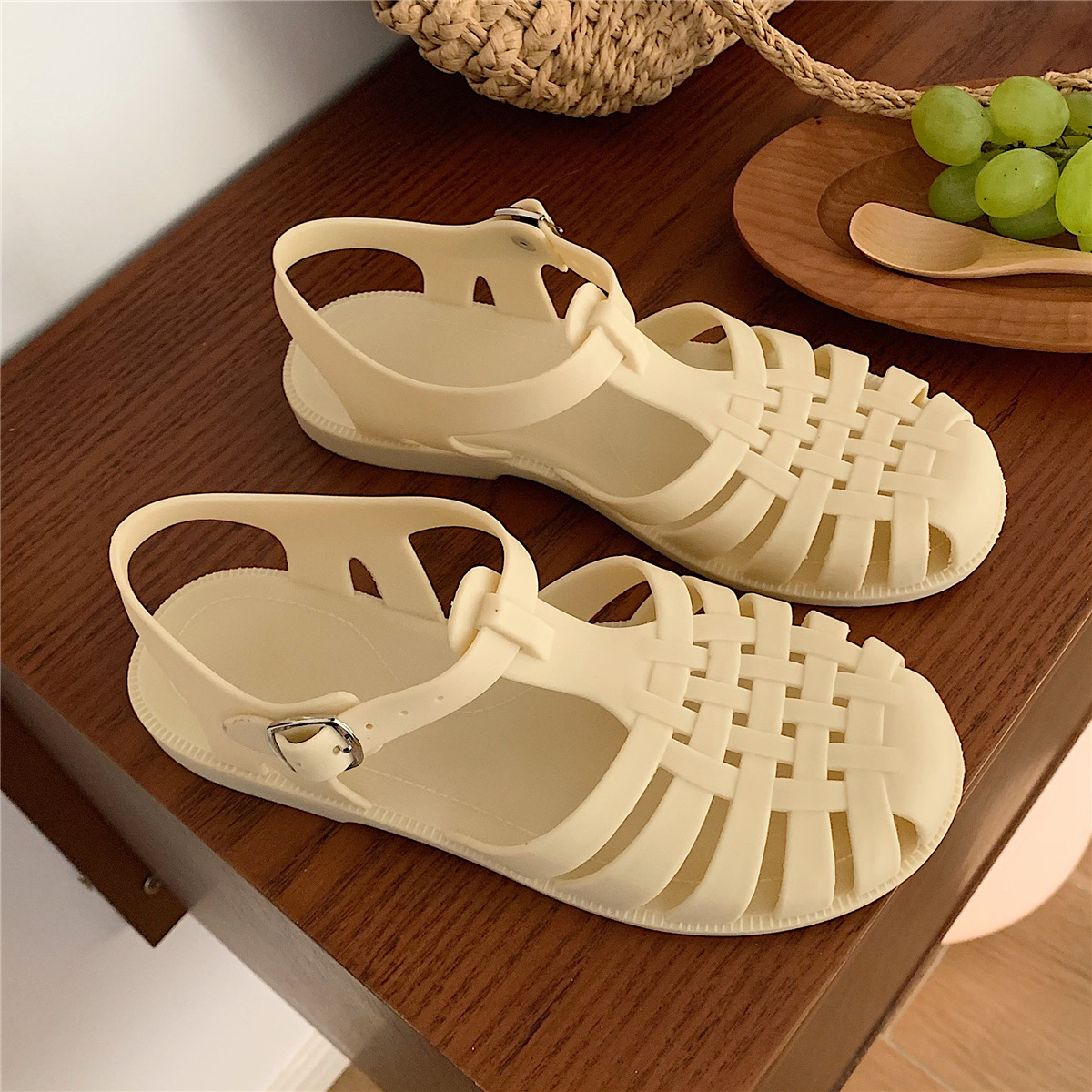 XIXITIAO Vintage Oymalı Dokuma - Jelly Sandal Women incelemesi ve fiyatı