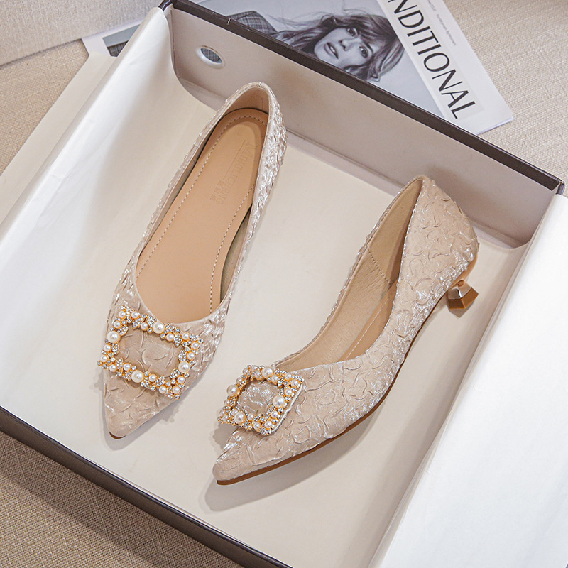 Fildişi Dokulu Saten Sivri Bur - Women'S Shoes Kitten Heels incelemesi ve fiyatı